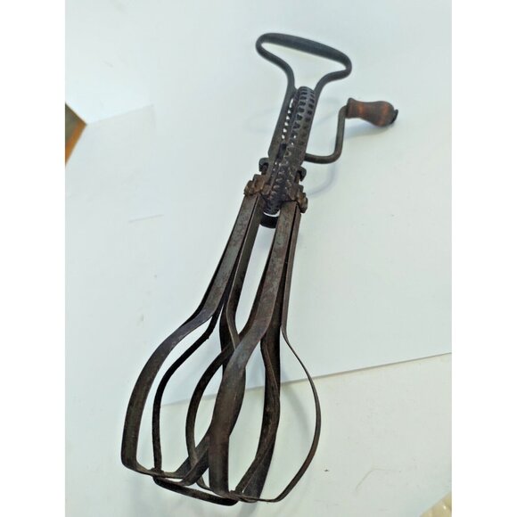 Antique Vintage 1908 Taplin MFG. Co.  Light Running Egg Beater - Picture 6 of 13